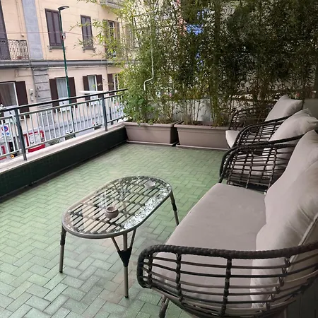 Stanzione 11 - Charming Flat In The Heart Of Vomero Apartment Naples
